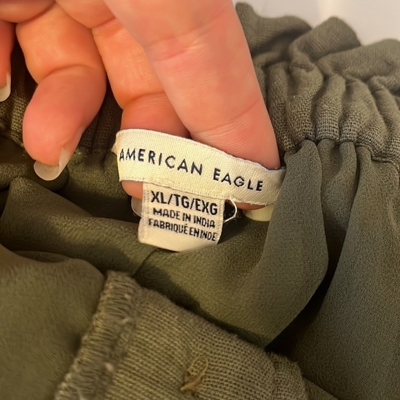 𝅺American Eagle Olive Green Paper Bag Shorts Size XL - Picture 6 of 8